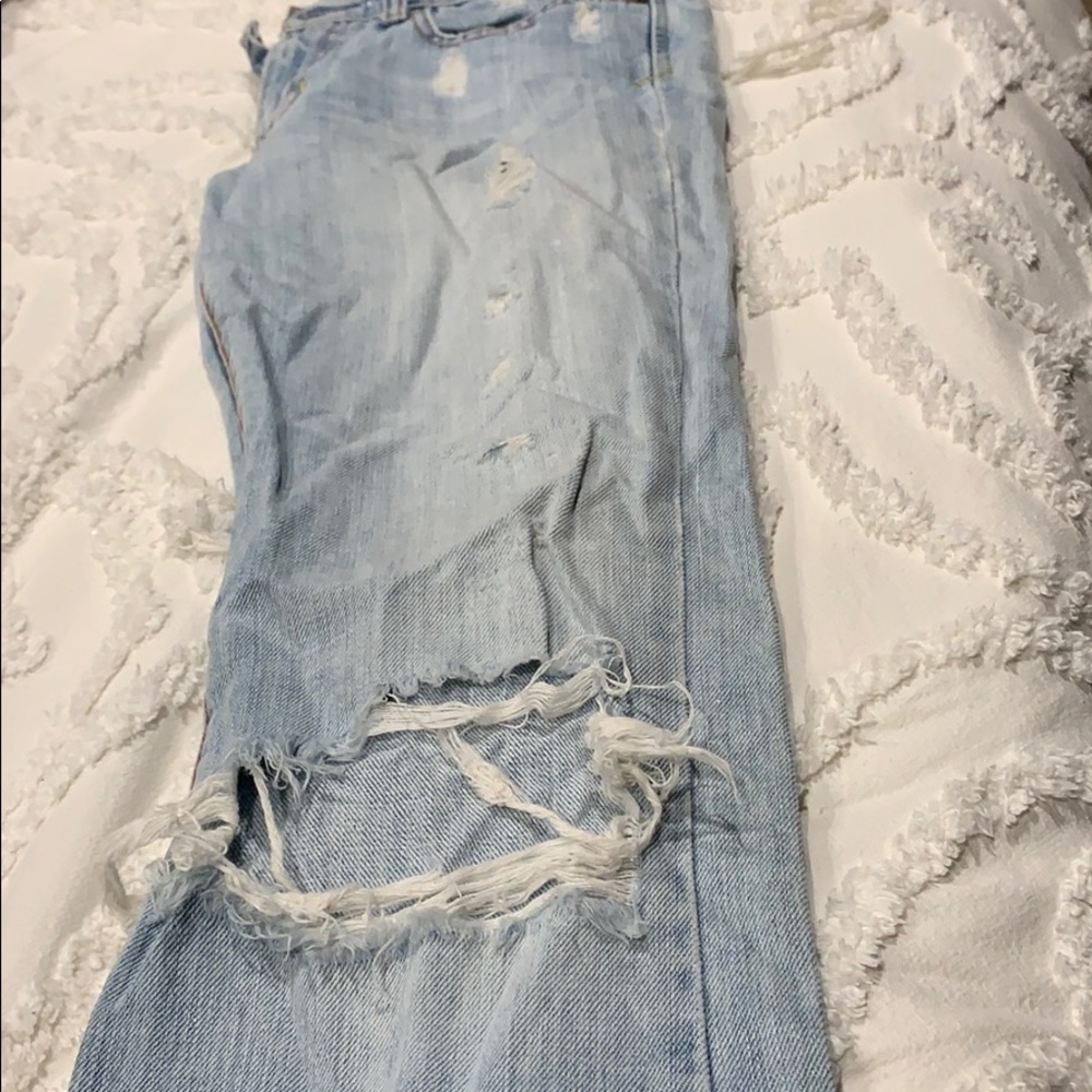 Abercrombie & Fitch | Ripped Jeans - Picture 3 of 5